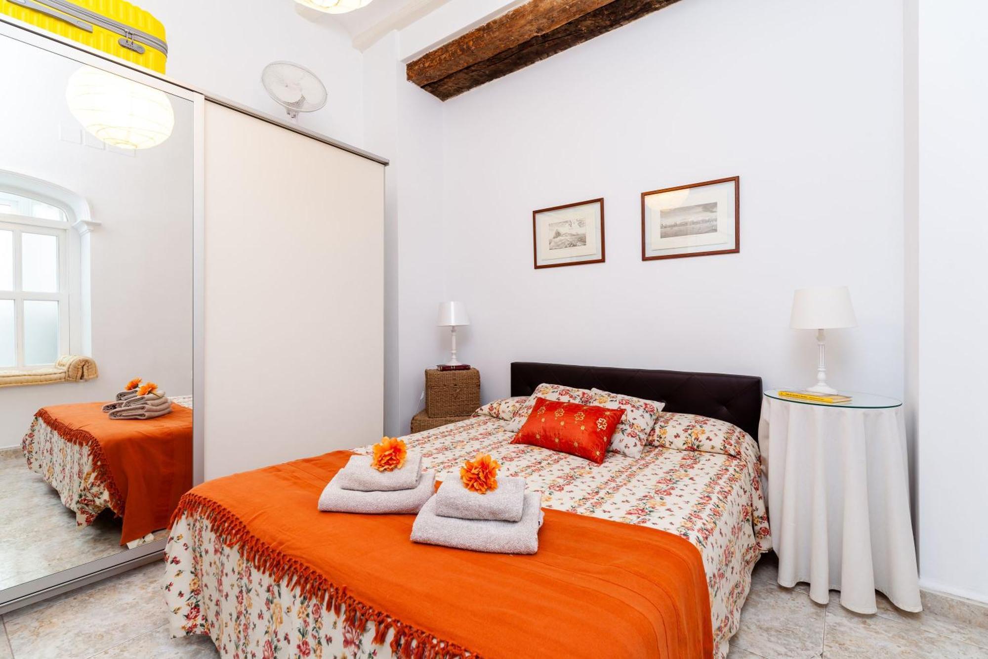 Alojamientos Cadiz Sol 1 Derecha 外观 照片